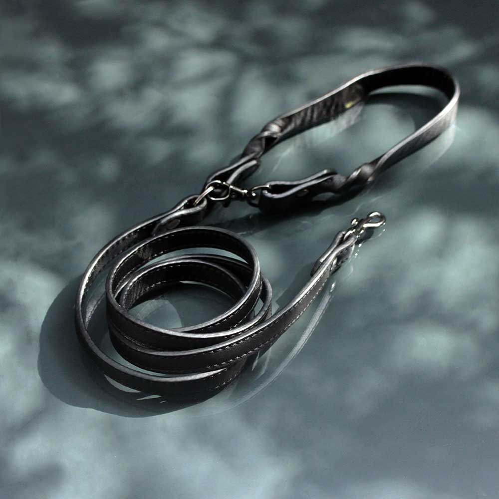 Twist Soft Leather Pet Leash - Black on Black